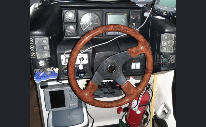 Bayliner 2651-kuva-3